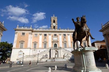 Roma, tanti candidati ma l’astensionismo è dietro l’angolo